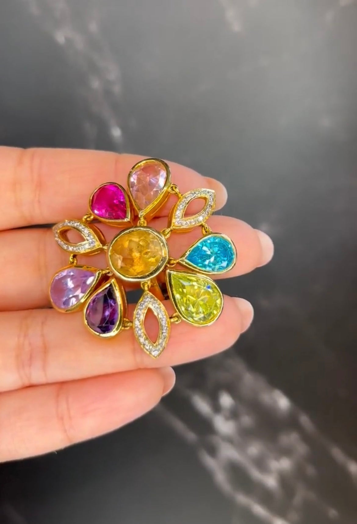The Brooch is Back: 2025's Most Unexpected Jewelry Trend